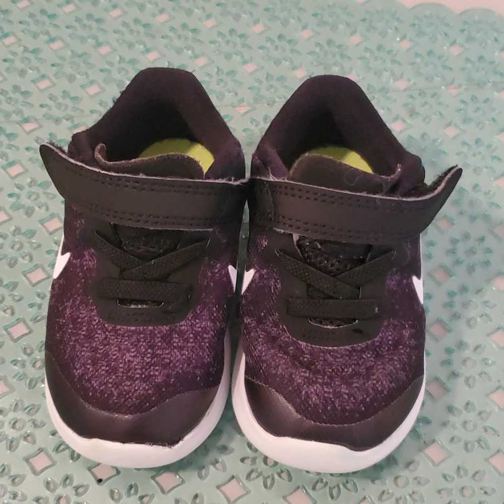 Reduced! Nike Free Run toddler sneakers 👟 - Picture 2 of 8